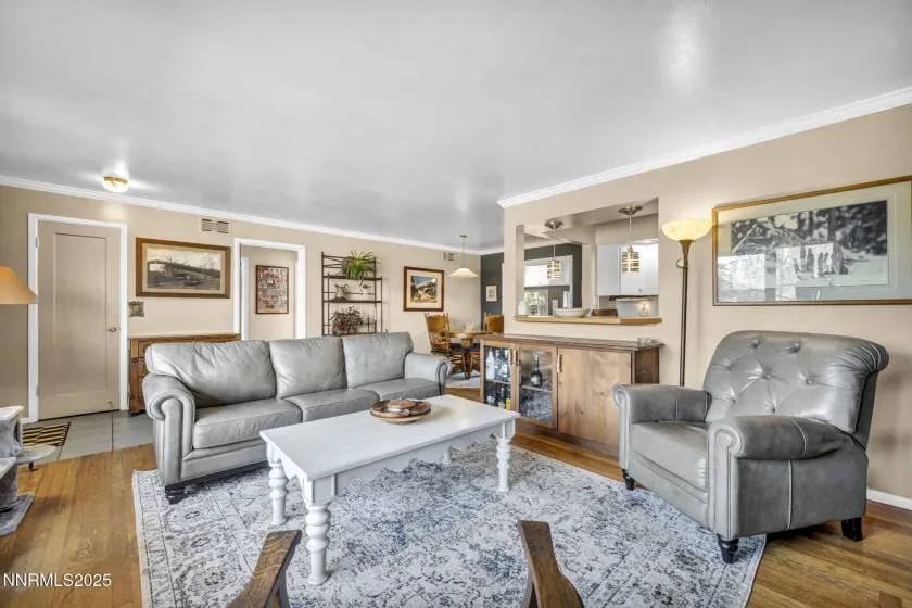 72 Suda, Reno, Nevada 89509, 3 Bedrooms Bedrooms, ,2 BathroomsBathrooms,Residential,Residential,Suda,250058617