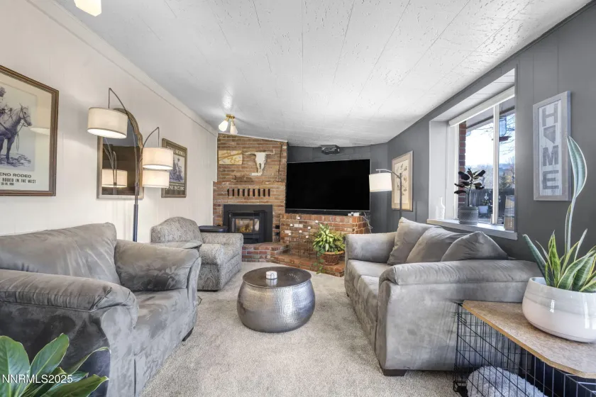 72 Suda, Reno, Nevada 89509, 3 Bedrooms Bedrooms, ,2 BathroomsBathrooms,Residential,Residential,Suda,250058617