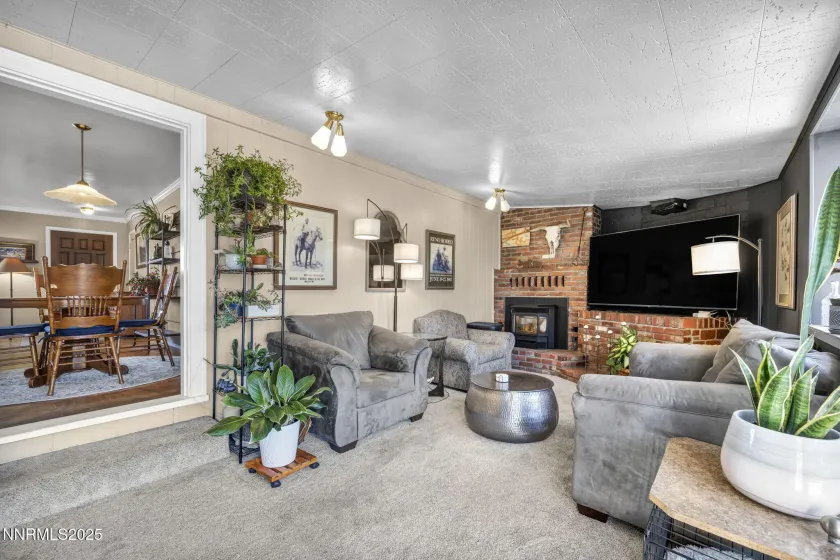 72 Suda, Reno, Nevada 89509, 3 Bedrooms Bedrooms, ,2 BathroomsBathrooms,Residential,Residential,Suda,250058617