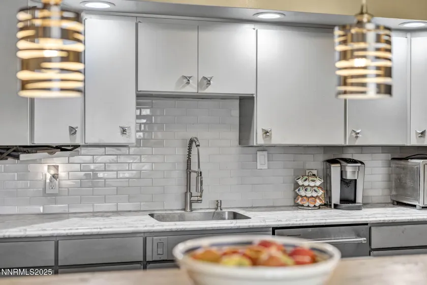 72 Suda, Reno, Nevada 89509, 3 Bedrooms Bedrooms, ,2 BathroomsBathrooms,Residential,Residential,Suda,250058617