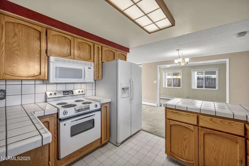 1832 Pyrenees, Carson City, Nevada 89703, 3 Bedrooms Bedrooms, ,2 BathroomsBathrooms,Residential,Residential,Pyrenees,250058618