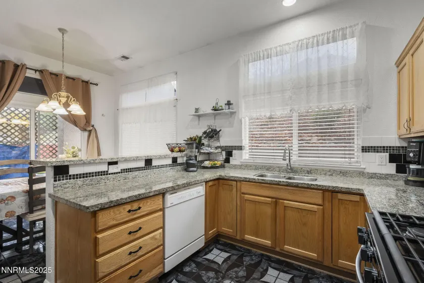 2756 Table Rock, Carson City, Nevada 89706, 3 Bedrooms Bedrooms, ,2 BathroomsBathrooms,Residential,Residential,Table Rock,250058621