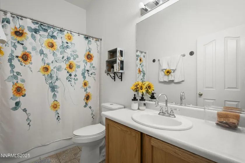 2756 Table Rock, Carson City, Nevada 89706, 3 Bedrooms Bedrooms, ,2 BathroomsBathrooms,Residential,Residential,Table Rock,250058621