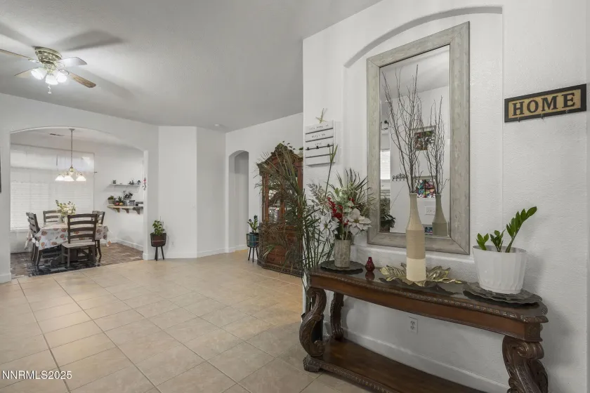 2756 Table Rock, Carson City, Nevada 89706, 3 Bedrooms Bedrooms, ,2 BathroomsBathrooms,Residential,Residential,Table Rock,250058621