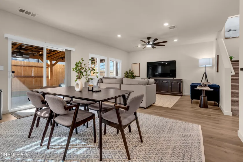 7754 Wandering, Reno, Nevada 89506, 4 Bedrooms Bedrooms, ,3 BathroomsBathrooms,Residential,Residential,Wandering,250058625