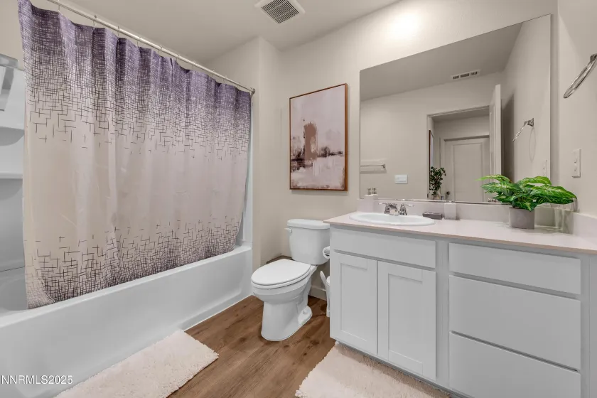 7754 Wandering, Reno, Nevada 89506, 4 Bedrooms Bedrooms, ,3 BathroomsBathrooms,Residential,Residential,Wandering,250058625