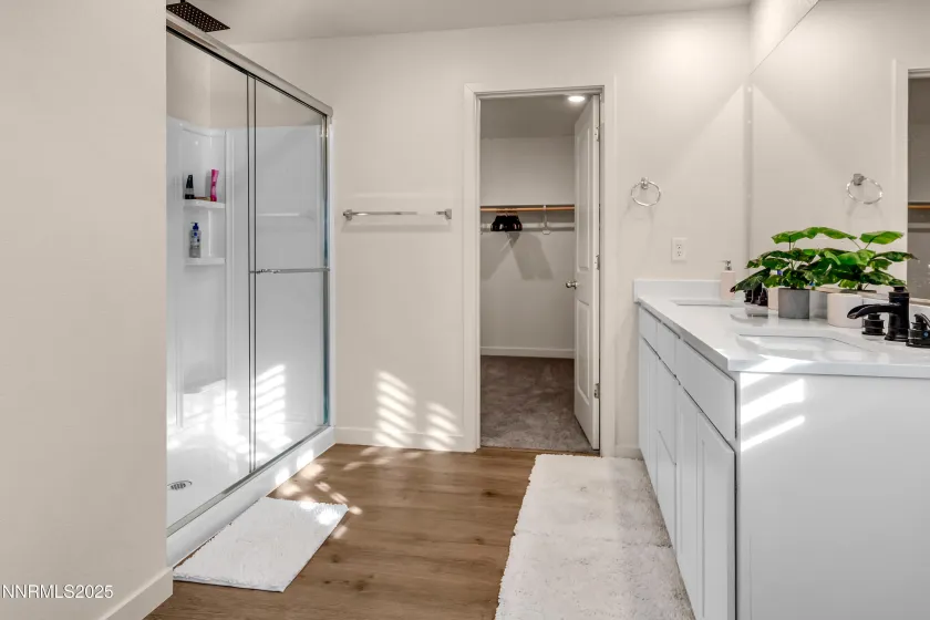 7754 Wandering, Reno, Nevada 89506, 4 Bedrooms Bedrooms, ,3 BathroomsBathrooms,Residential,Residential,Wandering,250058625