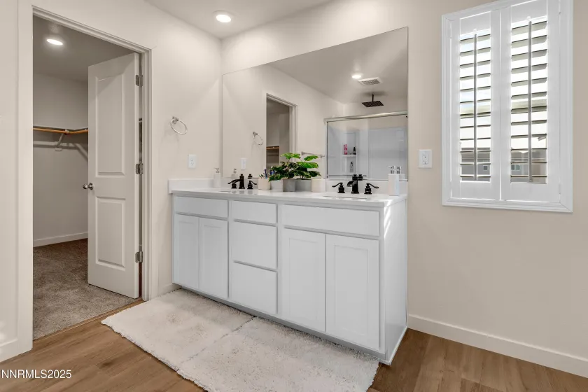 7754 Wandering, Reno, Nevada 89506, 4 Bedrooms Bedrooms, ,3 BathroomsBathrooms,Residential,Residential,Wandering,250058625