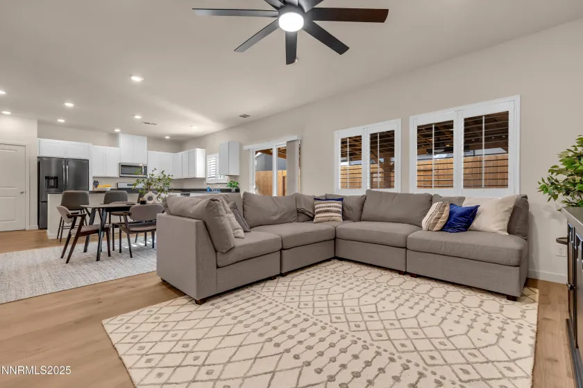 7754 Wandering, Reno, Nevada 89506, 4 Bedrooms Bedrooms, ,3 BathroomsBathrooms,Residential,Residential,Wandering,250058625