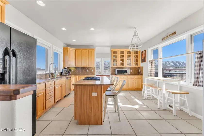 400 Britt, Reno, Nevada 89508, 3 Bedrooms Bedrooms, ,3 BathroomsBathrooms,Residential,Residential,Britt,250051635