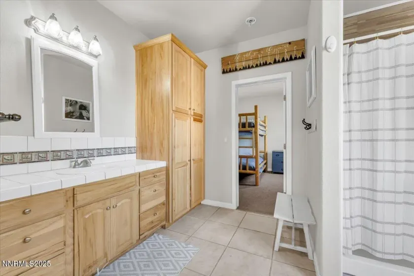 400 Britt, Reno, Nevada 89508, 3 Bedrooms Bedrooms, ,3 BathroomsBathrooms,Residential,Residential,Britt,250051635