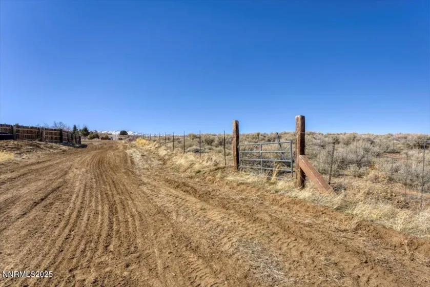 400 Britt, Reno, Nevada 89508, 3 Bedrooms Bedrooms, ,3 BathroomsBathrooms,Residential,Residential,Britt,250051635