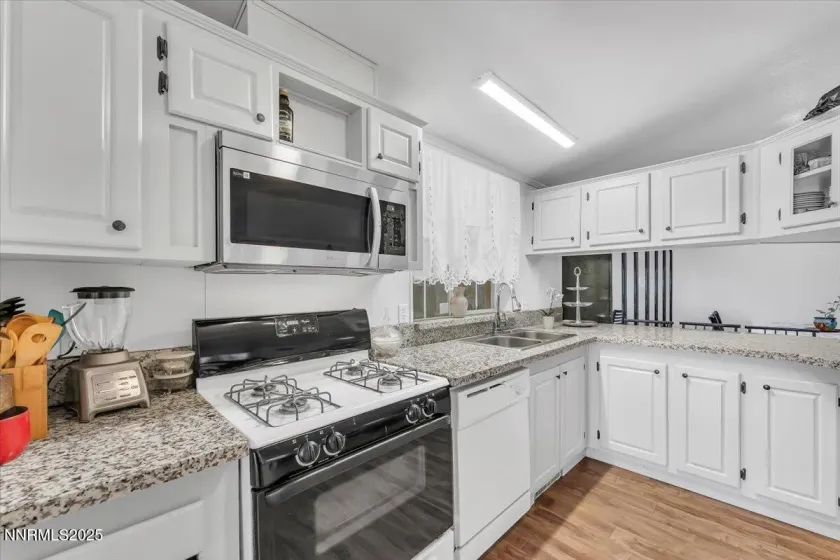 150 5th, Sun Valley, Nevada 89433, 3 Bedrooms Bedrooms, ,2 BathroomsBathrooms,Residential,Residential,5th,250058627