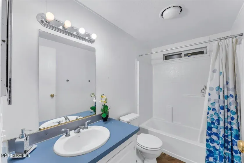 150 5th, Sun Valley, Nevada 89433, 3 Bedrooms Bedrooms, ,2 BathroomsBathrooms,Residential,Residential,5th,250058627