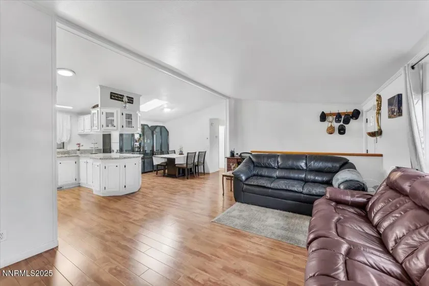 150 5th, Sun Valley, Nevada 89433, 3 Bedrooms Bedrooms, ,2 BathroomsBathrooms,Residential,Residential,5th,250058627