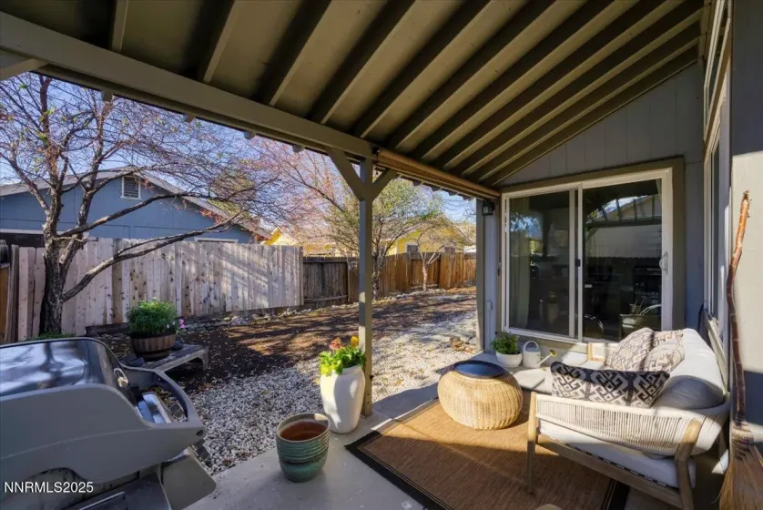 165 Stonecrest, Verdi, Nevada 89439, 3 Bedrooms Bedrooms, ,2 BathroomsBathrooms,Residential,Residential,Stonecrest,250058628