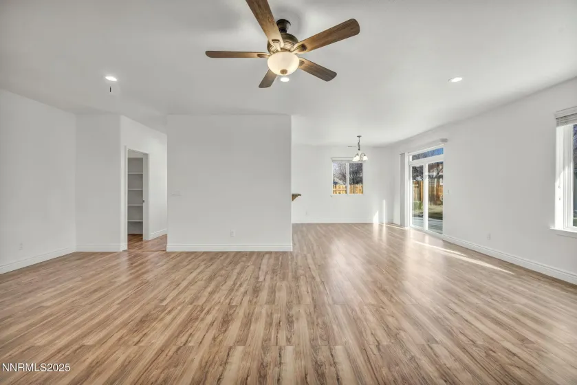 1379 Branden, Gardnerville, Nevada 89410, 3 Bedrooms Bedrooms, ,2 BathroomsBathrooms,Residential,Residential,Branden,250058629