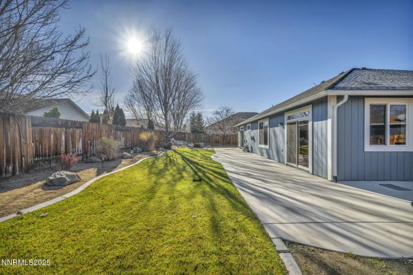 1379 Branden, Gardnerville, Nevada 89410, 3 Bedrooms Bedrooms, ,2 BathroomsBathrooms,Residential,Residential,Branden,250058629