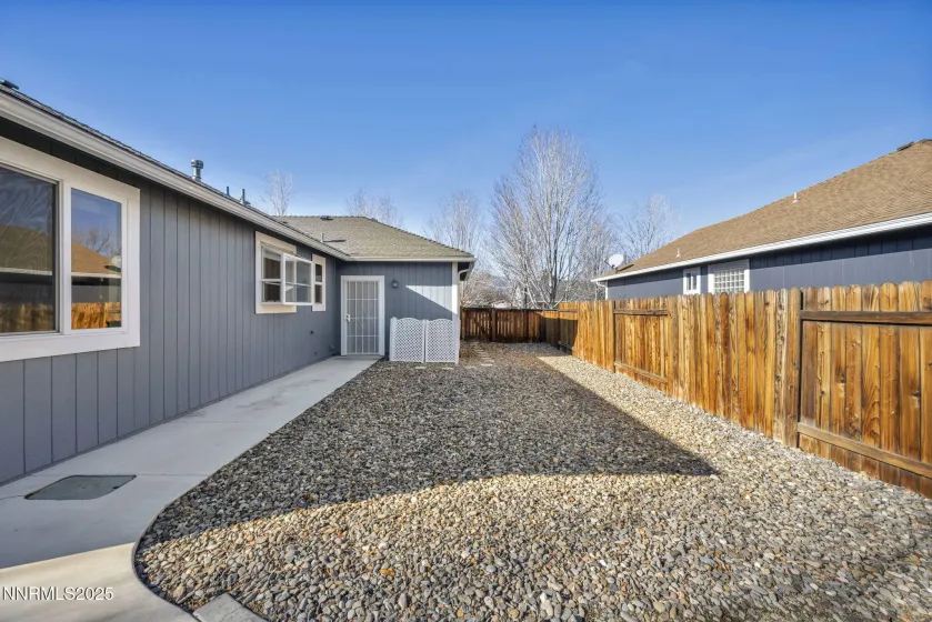 1379 Branden, Gardnerville, Nevada 89410, 3 Bedrooms Bedrooms, ,2 BathroomsBathrooms,Residential,Residential,Branden,250058629