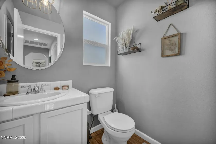 1431 Honey Locust, Gardnerville, Nevada 89410, 3 Bedrooms Bedrooms, ,3 BathroomsBathrooms,Residential,Residential,Honey Locust,250058630