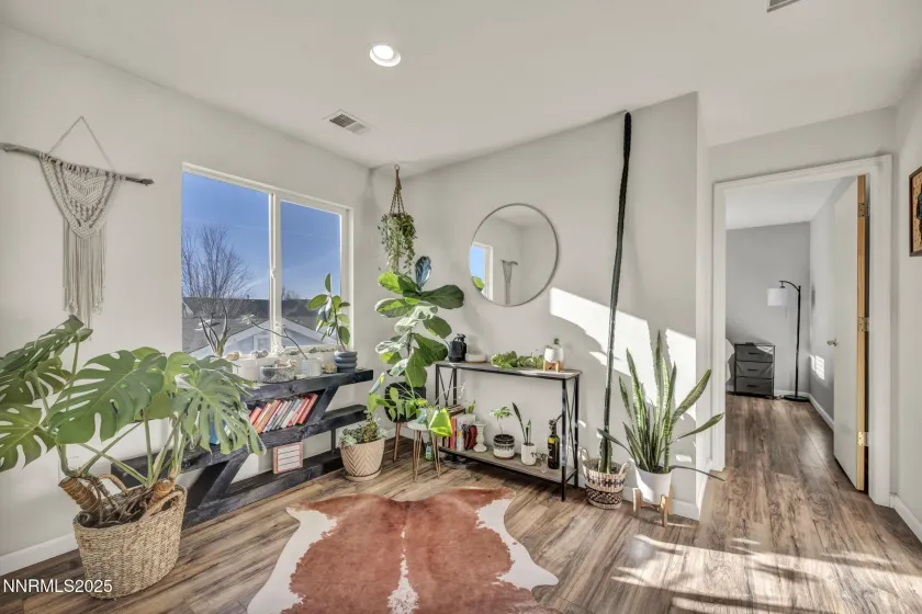 1431 Honey Locust, Gardnerville, Nevada 89410, 3 Bedrooms Bedrooms, ,3 BathroomsBathrooms,Residential,Residential,Honey Locust,250058630