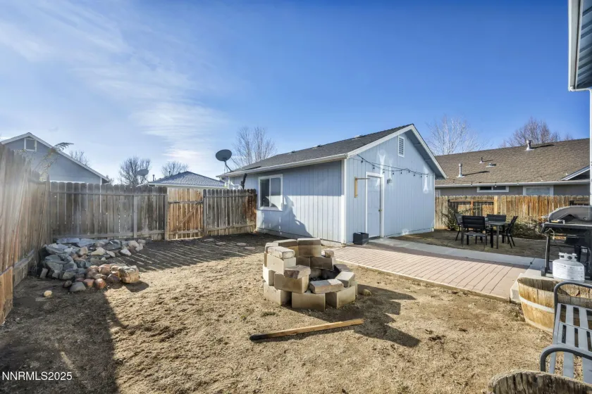 1431 Honey Locust, Gardnerville, Nevada 89410, 3 Bedrooms Bedrooms, ,3 BathroomsBathrooms,Residential,Residential,Honey Locust,250058630