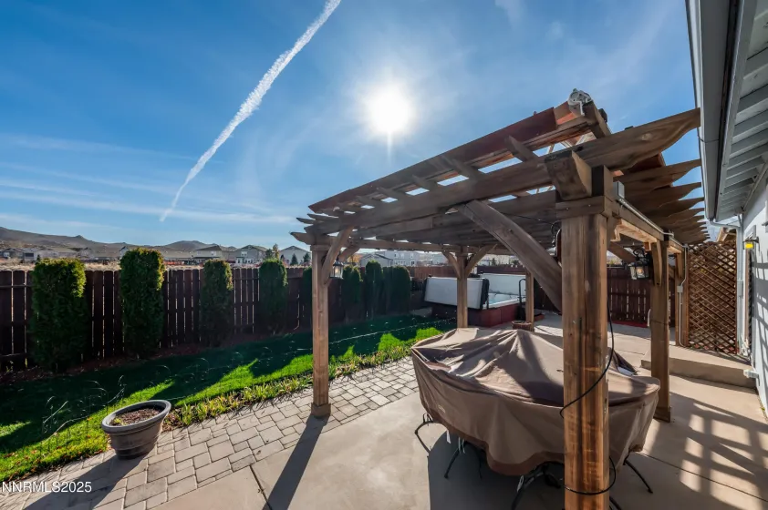 8896 Mahon, Reno, Nevada 89506, 3 Bedrooms Bedrooms, ,2 BathroomsBathrooms,Residential,Residential,Mahon,250058631