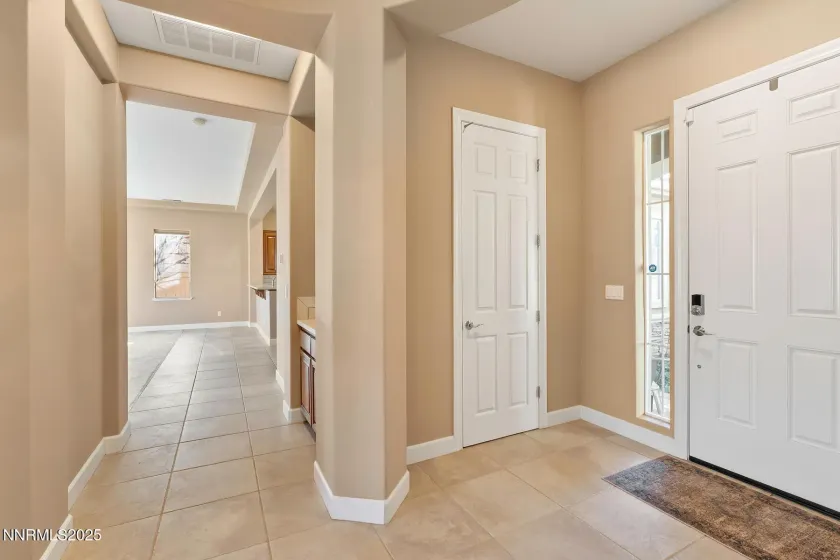 9950 Burghley, Reno, Nevada 89521, 3 Bedrooms Bedrooms, ,3 BathroomsBathrooms,Residential,Residential,Burghley,250058632