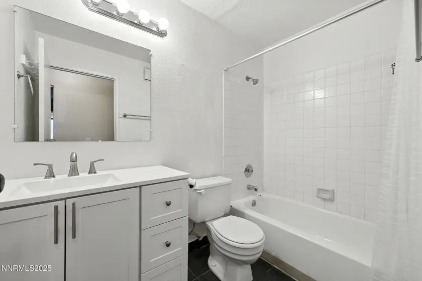 2101 Highview, Reno, Nevada 89512, 2 Bedrooms Bedrooms, ,2 BathroomsBathrooms,Residential,Residential,Highview,250054879