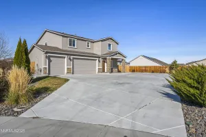 6479 June Bug, Sparks, Nevada 89436, 5 Bedrooms Bedrooms, ,3 BathroomsBathrooms,Residential,Residential,June Bug,250058633