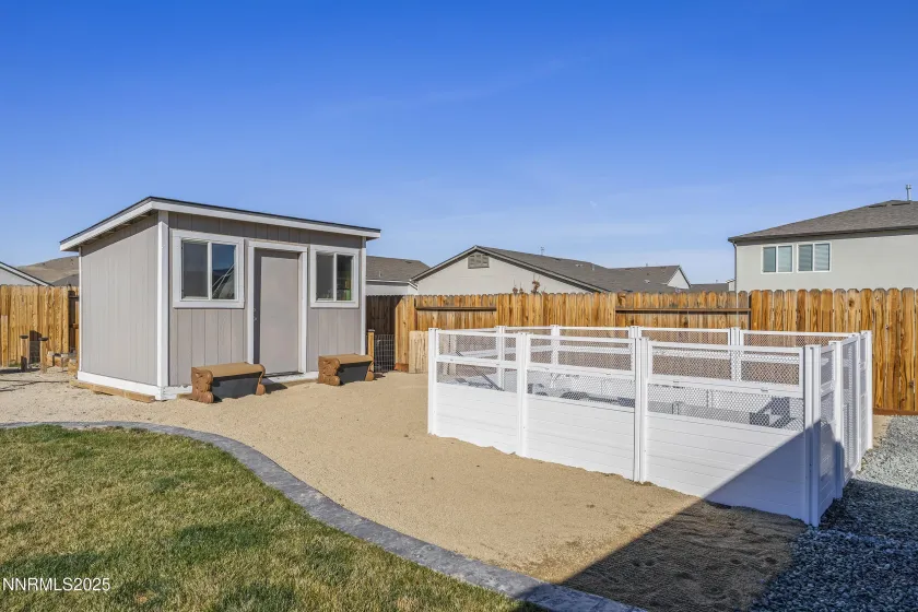 6479 June Bug, Sparks, Nevada 89436, 5 Bedrooms Bedrooms, ,3 BathroomsBathrooms,Residential,Residential,June Bug,250058633