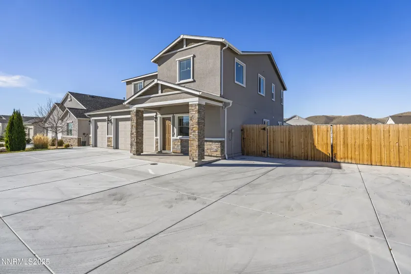 6479 June Bug, Sparks, Nevada 89436, 5 Bedrooms Bedrooms, ,3 BathroomsBathrooms,Residential,Residential,June Bug,250058633