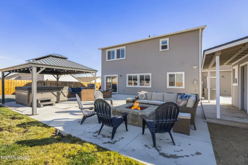 6479 June Bug, Sparks, Nevada 89436, 5 Bedrooms Bedrooms, ,3 BathroomsBathrooms,Residential,Residential,June Bug,250058633