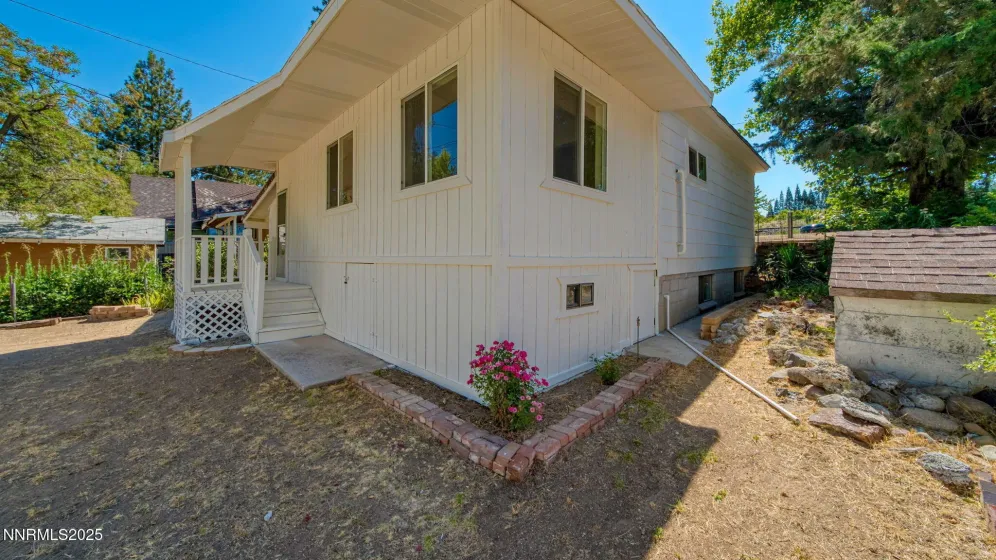 606 Front, Verdi, Nevada 89439, ,Commercial Sale,Residential,Front,250058634