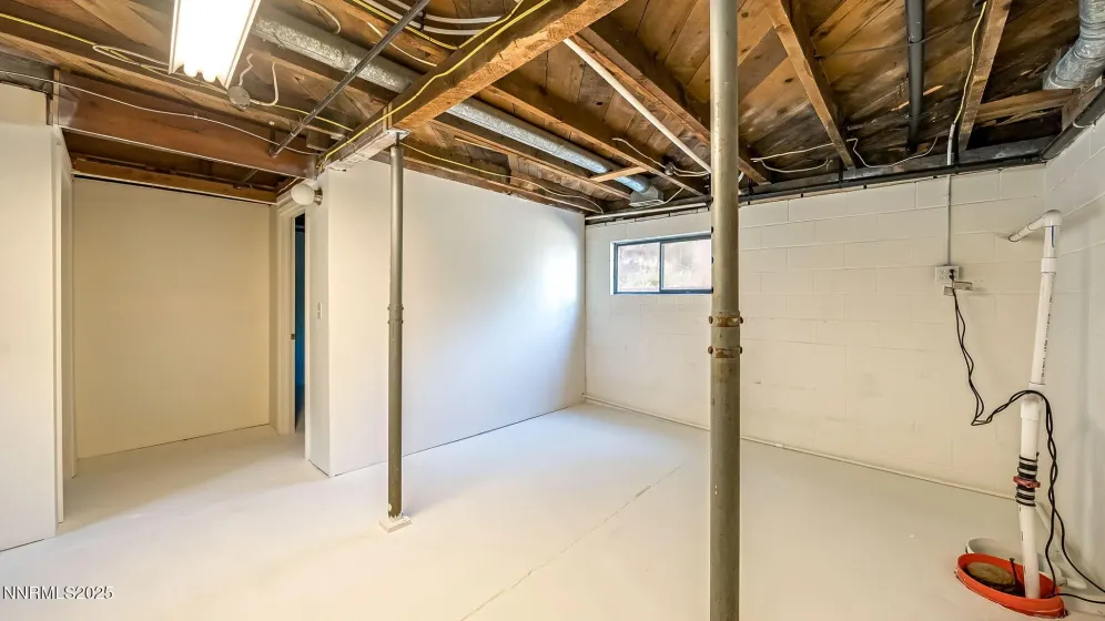 606 Front, Verdi, Nevada 89439, ,Commercial Sale,Residential,Front,250058634