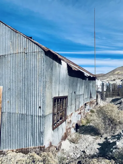 237 Summit, Tonopah, Nevada 89049, ,Residential,Residential,Summit,250058636