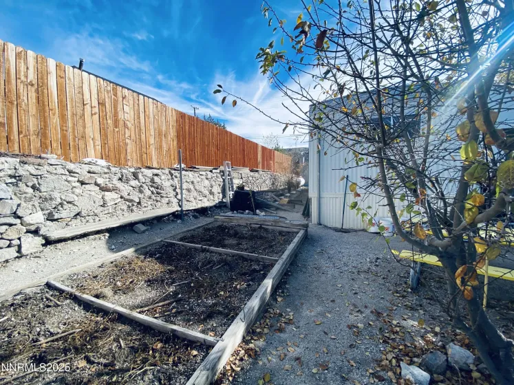 210 South, Tonopah, Nevada 89049, 1 Bedroom Bedrooms, ,1 BathroomBathrooms,Residential,Residential,South,250058637