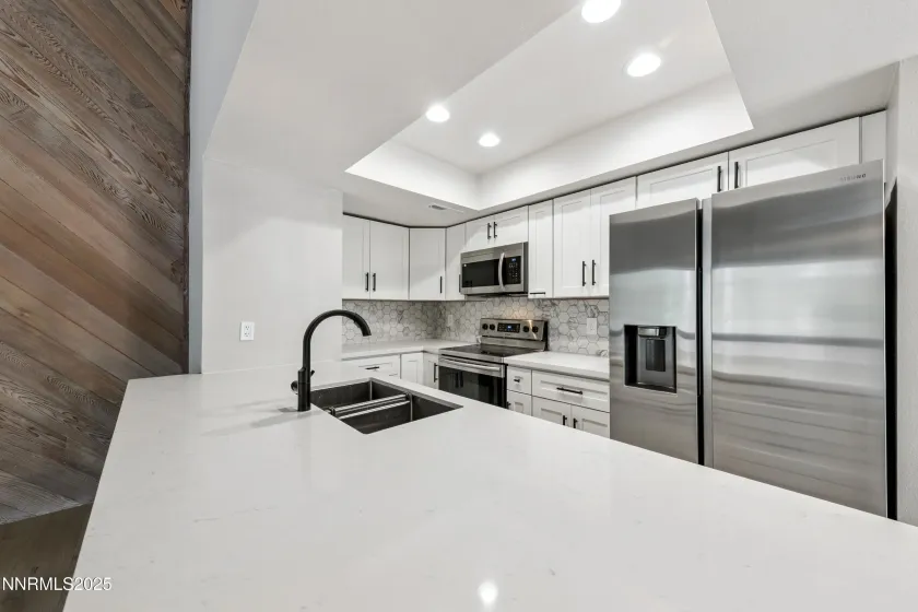 908 Harold, Incline Village, Nevada 89451, 3 Bedrooms Bedrooms, ,3 BathroomsBathrooms,Residential,Residential,Harold,250055344