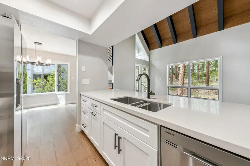 908 Harold, Incline Village, Nevada 89451, 3 Bedrooms Bedrooms, ,3 BathroomsBathrooms,Residential,Residential,Harold,250055344