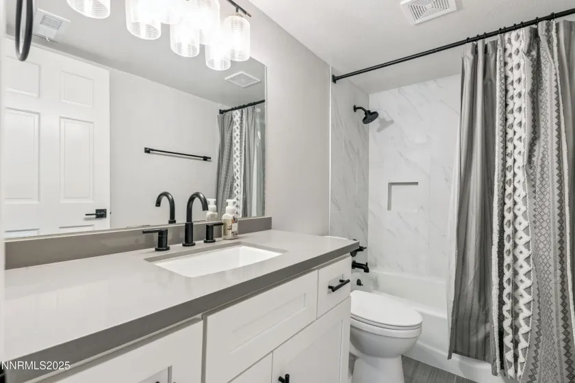 908 Harold, Incline Village, Nevada 89451, 3 Bedrooms Bedrooms, ,3 BathroomsBathrooms,Residential,Residential,Harold,250055344