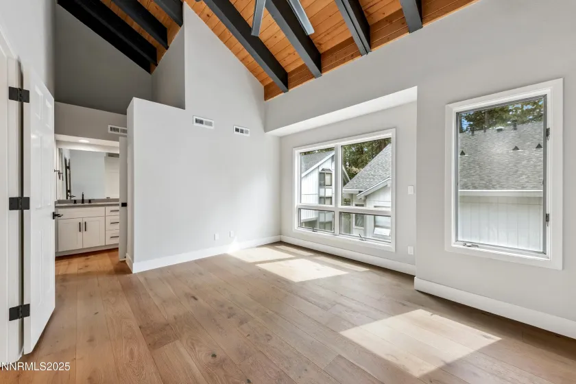 908 Harold, Incline Village, Nevada 89451, 3 Bedrooms Bedrooms, ,3 BathroomsBathrooms,Residential,Residential,Harold,250055344