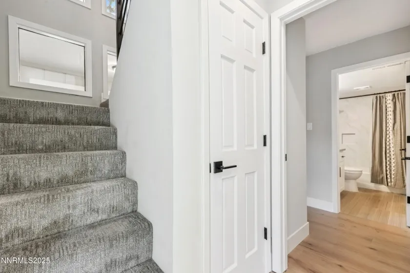 908 Harold, Incline Village, Nevada 89451, 3 Bedrooms Bedrooms, ,3 BathroomsBathrooms,Residential,Residential,Harold,250055344