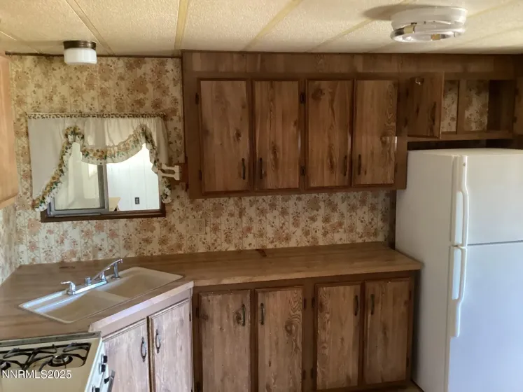 1415 Lahonton, Silver Springs, Nevada 89429, 2 Bedrooms Bedrooms, ,2 BathroomsBathrooms,Residential,Residential,Lahonton,250055908