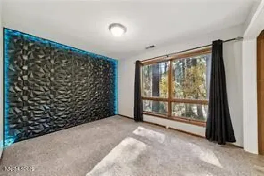 908 Harold, Incline Village, Nevada 89451, 3 Bedrooms Bedrooms, ,5 BathroomsBathrooms,Residential,Residential,Harold,250058638