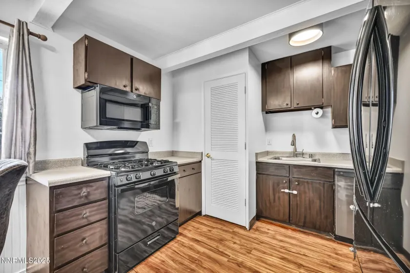 1660 Jackson, Reno, Nevada 89512, 3 Bedrooms Bedrooms, ,1 BathroomBathrooms,Residential,Residential,Jackson,250058641