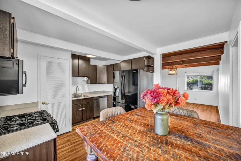 1660 Jackson, Reno, Nevada 89512, 3 Bedrooms Bedrooms, ,1 BathroomBathrooms,Residential,Residential,Jackson,250058641