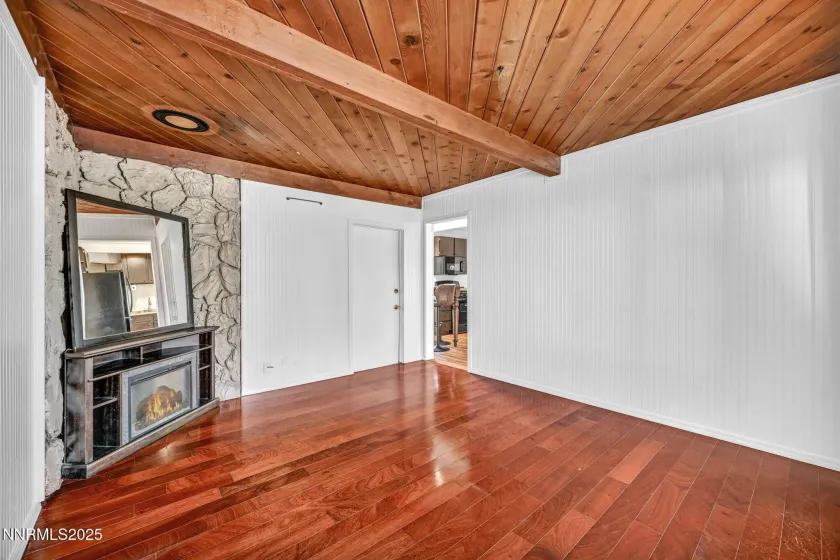 1660 Jackson, Reno, Nevada 89512, 3 Bedrooms Bedrooms, ,1 BathroomBathrooms,Residential,Residential,Jackson,250058641