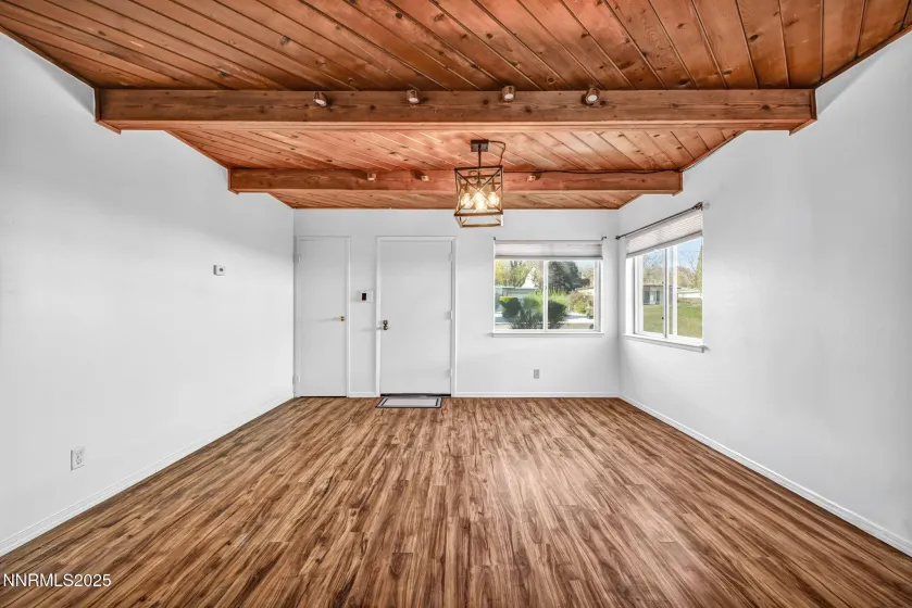 1660 Jackson, Reno, Nevada 89512, 3 Bedrooms Bedrooms, ,1 BathroomBathrooms,Residential,Residential,Jackson,250058641