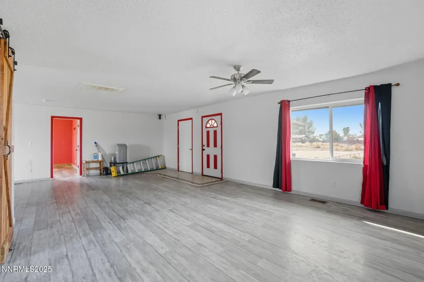 2 Pinehurst, Yerington, Nevada 89447, 3 Bedrooms Bedrooms, ,2 BathroomsBathrooms,Residential,Residential,Pinehurst,250058642