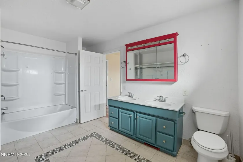 2 Pinehurst, Yerington, Nevada 89447, 3 Bedrooms Bedrooms, ,2 BathroomsBathrooms,Residential,Residential,Pinehurst,250058642